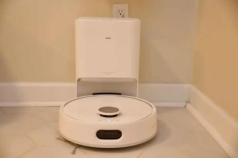 Here are the best robot vacuum deals available right now