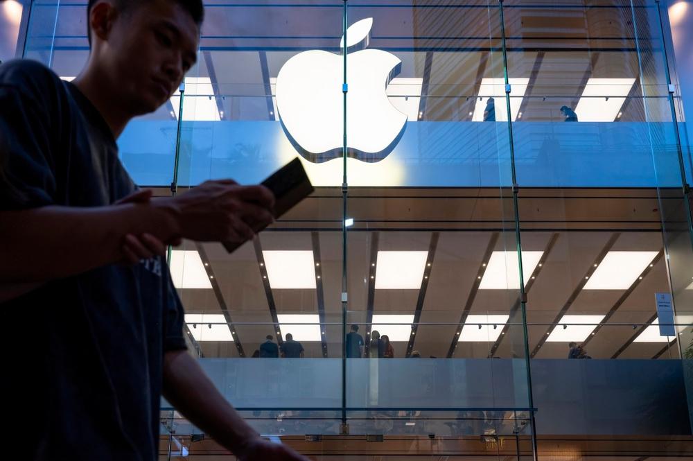 Apple commits $500M to U.S.-based rare earth recycling firm MP Materials