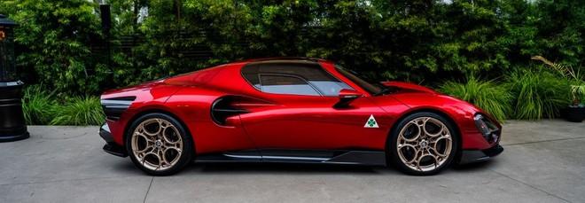 Alfa Romeo 33 Stradale debutta in Nord America alla Monterey Car Week 2025