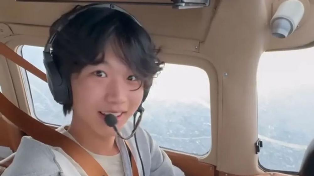 Viral pilot detained for unauthorized Antarctica visit had “complications” mid-flight