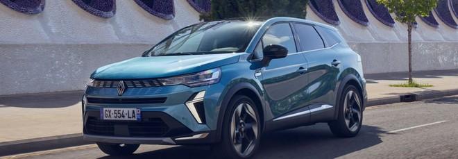 Renault, la prova di Symbioz e Austral: ibride a confronto | Video