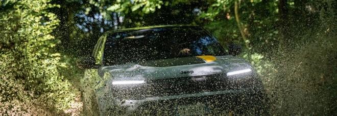 Jeep Avenger 4xe completa la gamma del B-SUV: ibrido e con trazione integrale
