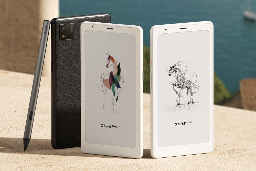Boox’s next smartphone-sized e-reader has a color screen and a stylus