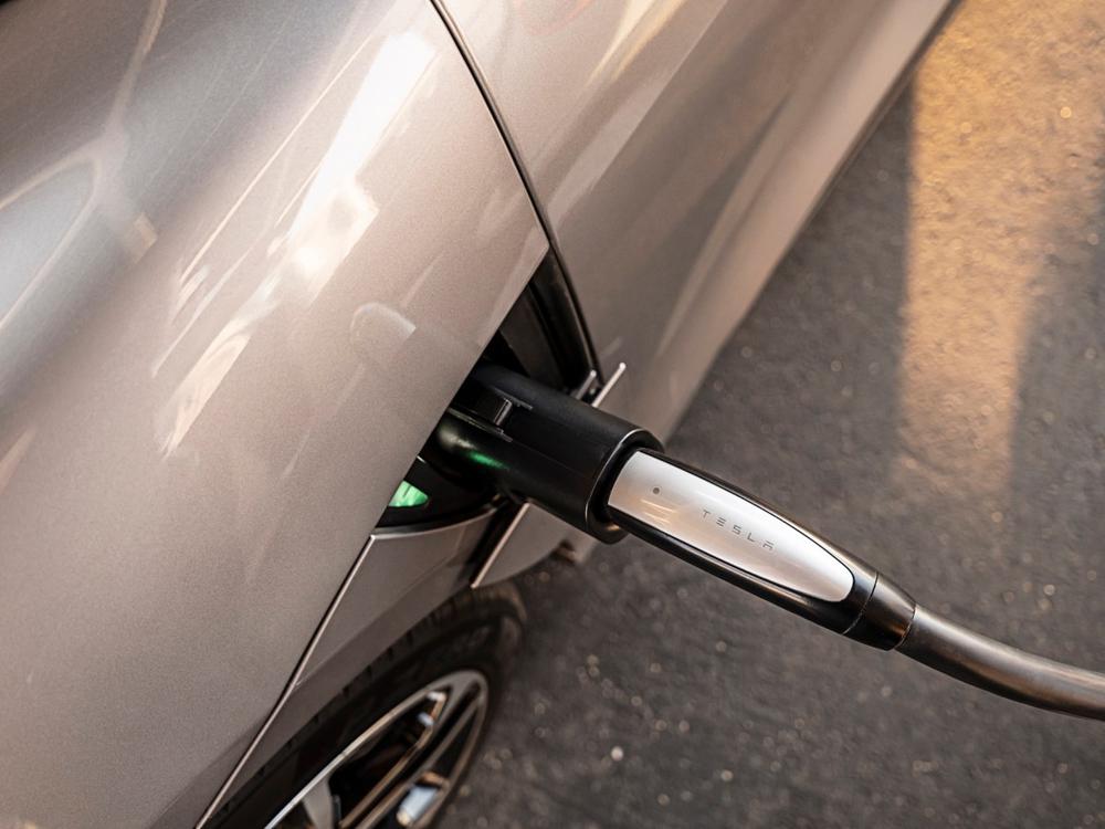 Lucid Air owners will be able to use Tesla Superchargers from July 31