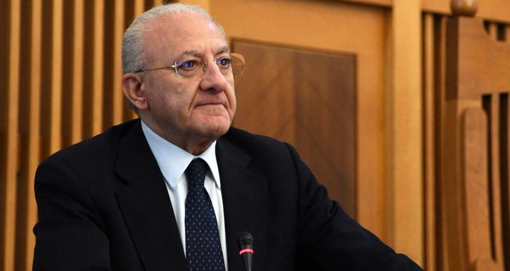 Campania. De Luca scalpita in vista delle votazioni: “Non vedo l’ora di mandare Fico affanculo”