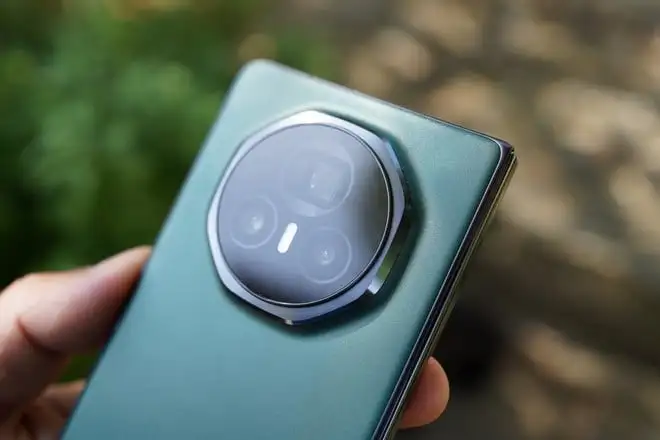 Honor Magic V5 passa su Geekbench con Snapdragon 8 Elite Leading Version