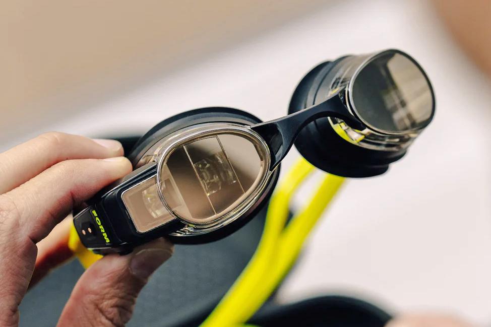 Form’s Smart Swim 2 goggles add heart rate tracking