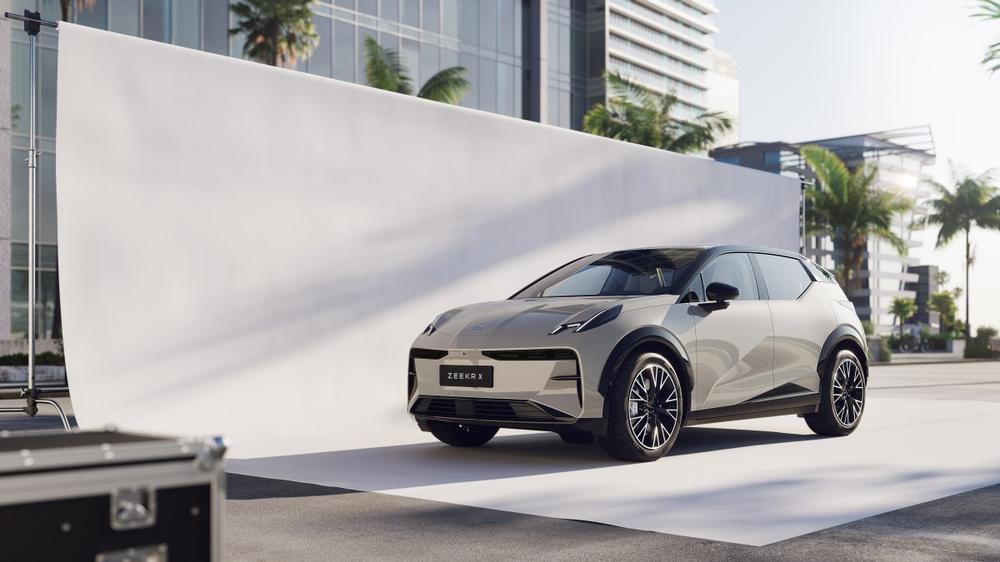 China’s Geely is officially bringing its luxury EV startup Zeekr private