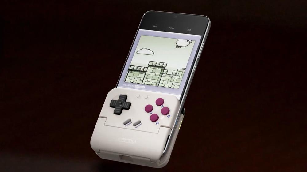 New “Pocket Taco” Game Boy-inspired controller helps you play retro games on your phone