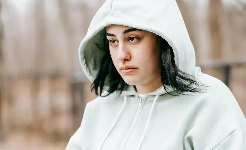 Woman on Walk to Get Away From Laptop Itching to Get Back to Laptop