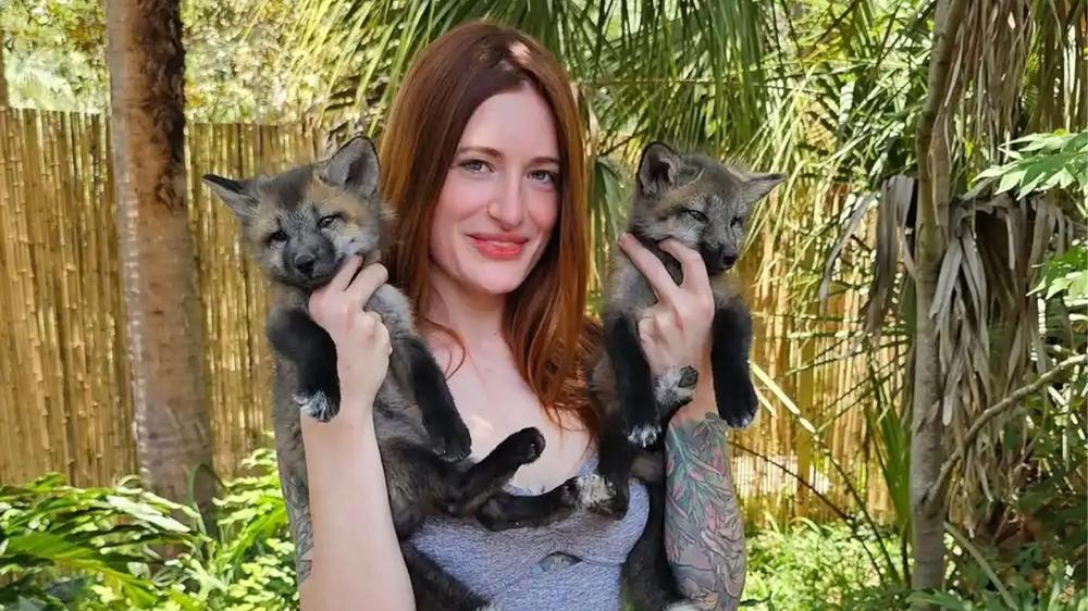 SaveAFox YouTuber Mikayla Raines’ mom breaks silence on daughter’s bullying