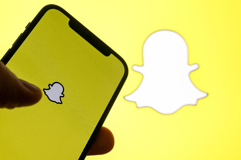 Snapchat rolls out ‘Topic Chats’ for public conversations