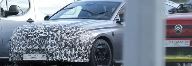 La Peugeot 308 è pronta per un restyling: ecco come cambierà