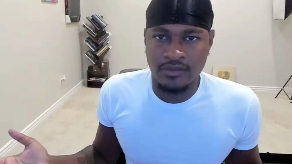 SoLLUMINATI backtracks on leaving Twitch despite not feeling “safe”