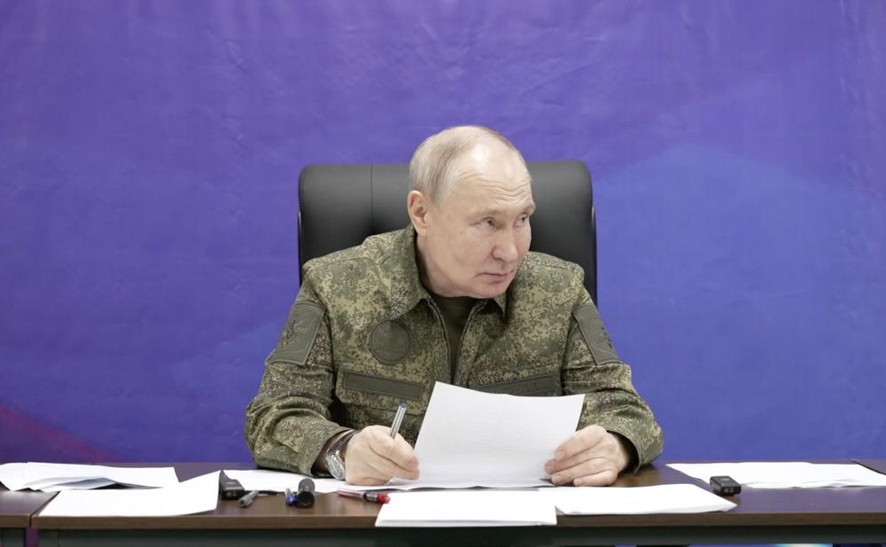 Putin claims Russian capture of Pokrovsk, Vovchansk as Kyiv warns of Kremlin propaganda blitz amid peace talks