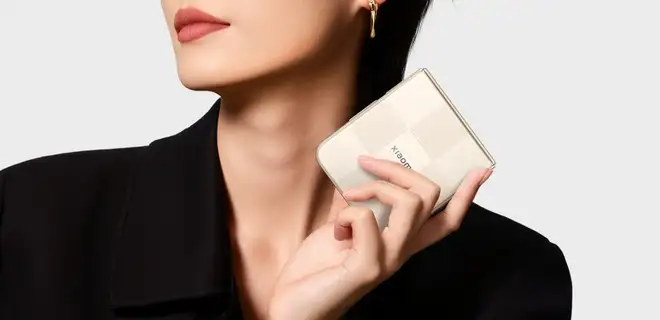 Xiaomi MIX Flip 2 ufficiale: potente, leggero e raffinato | PREZZI