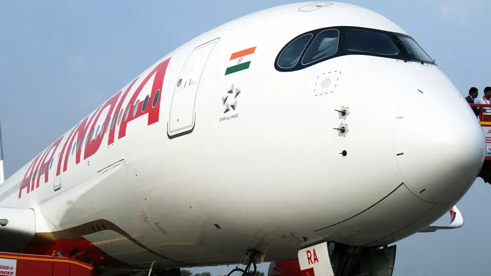 British man miraculously survives India plane crash