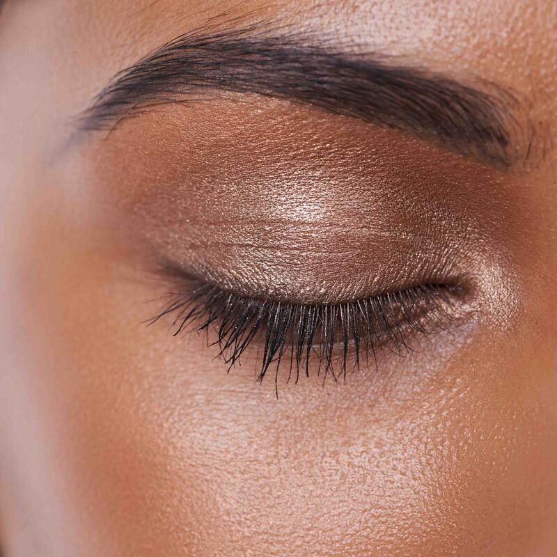 Make-up naturale: 10 idee per la stagione più calda dell'anno