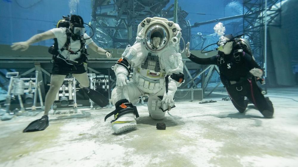 Former astronaut on lunar spacesuits: 