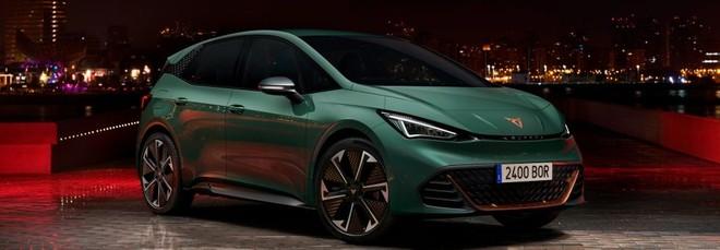 CUPRA Born si aggiorna, ecco le novità: nuovi powertrain e dotazioni