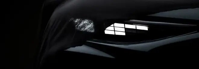 Nuova Audi Q3 2025, ci siamo: il SUV debutterà il 16 giugno. Prime immagini ufficiali