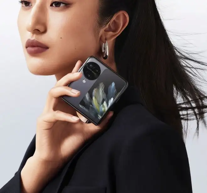 OPPO Find N5 Flip in cantiere, e sembra puntare sulla qualità fotografica