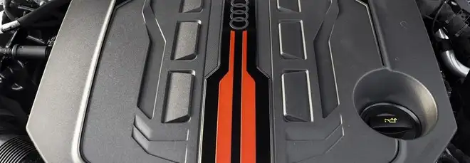 Audi cambia idea, niente stop ai motori endotermici nel 2033