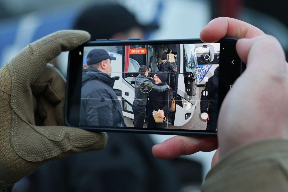 Belarus contacted Ukrainian intelligence to offer release of political prisoners via Ukraine, Zelensky says