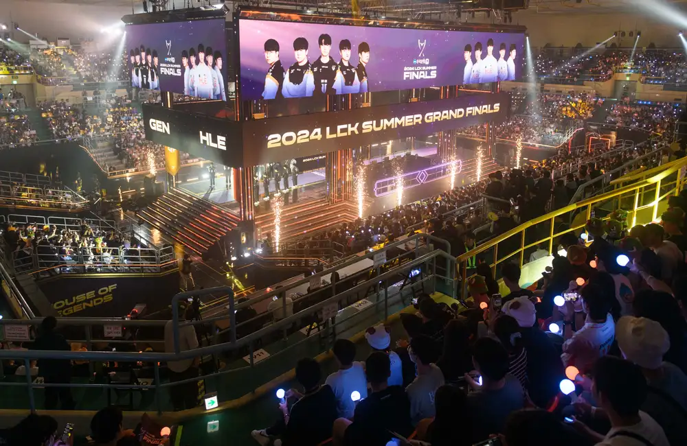 Riot turns to sports betting to help fund its esports leagues