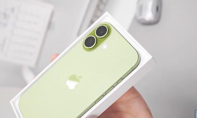 iPhone 17, curiosi di vederlo? Un video lo mostra in colorazione verde