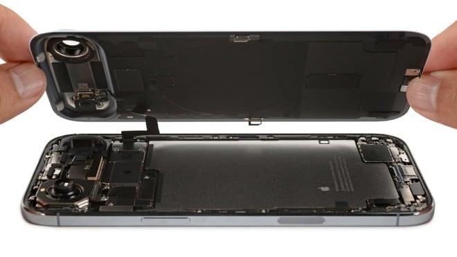 iPhone Air: il segreto della sua sottigliezza, svelato dal teardown di iFixit