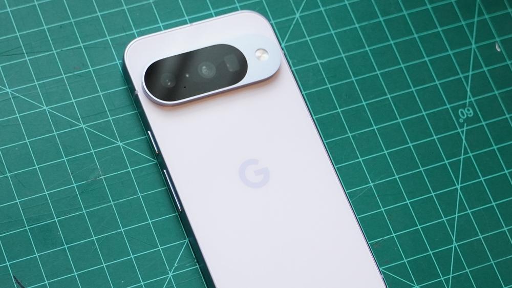 Google Pixel 10 Review