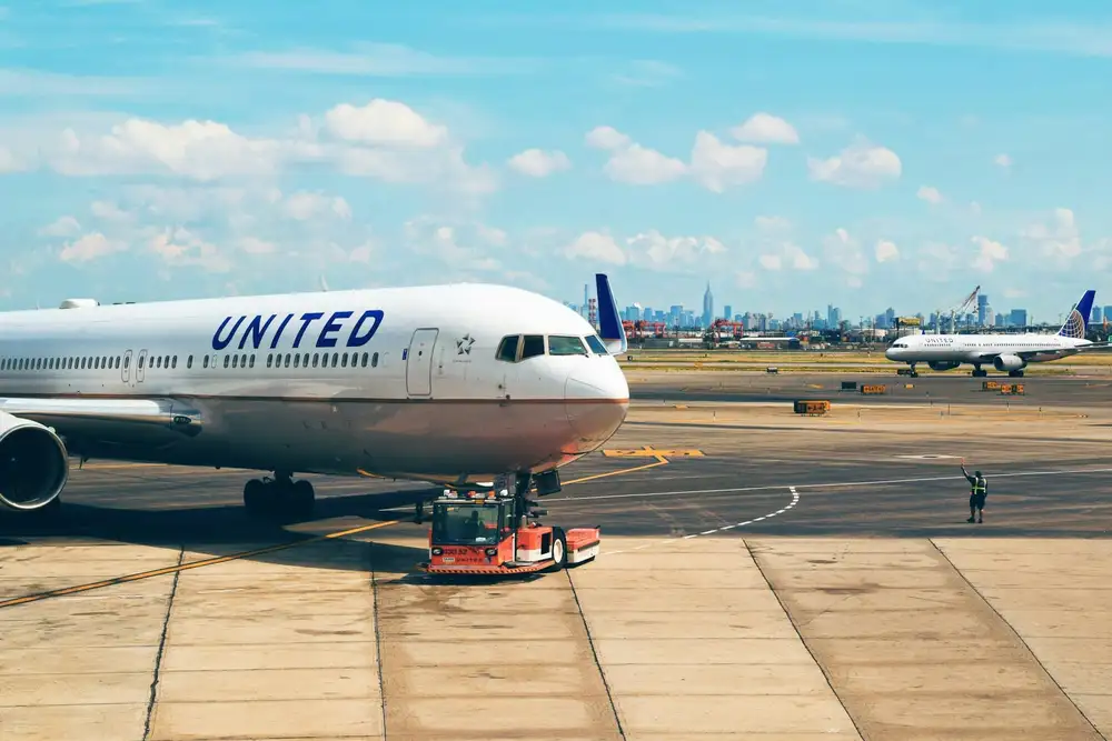 Airlines Don't Want You to Know They Sold Your Flight Data to DHS
