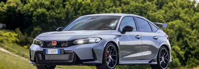 Honda Civic Type-R Best Lap: quale miglior addio se non una prova in pista? | Video