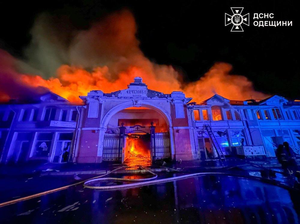Fire engulfs iconic Odesa market amid Russian attack