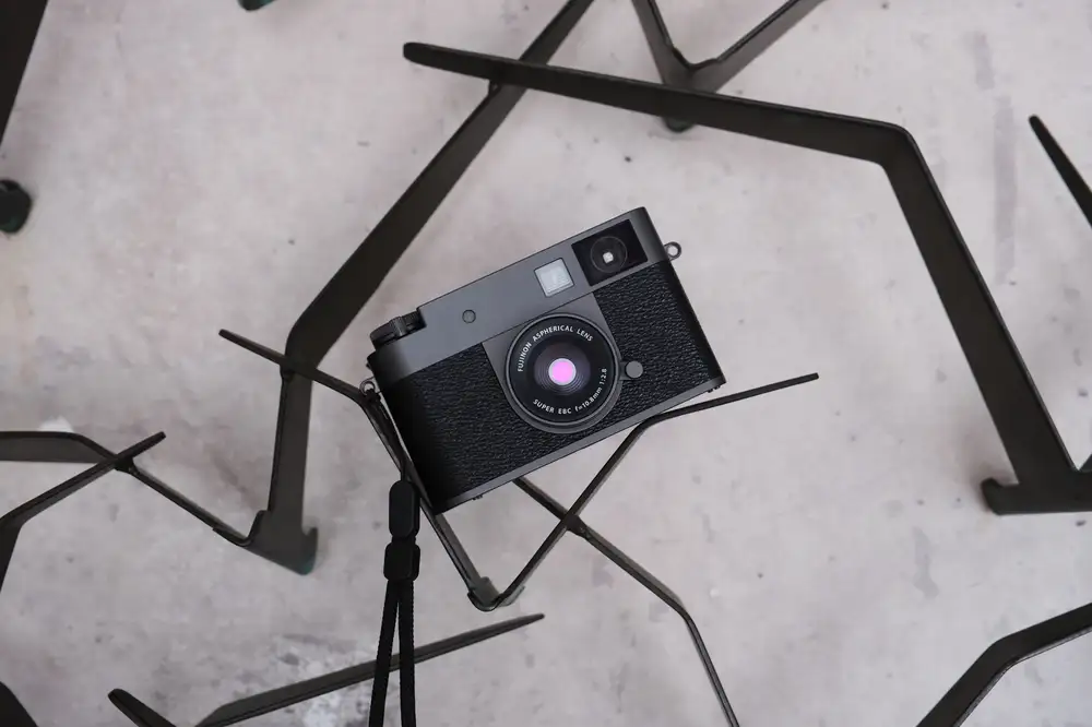 Fujifilm X Half hands-on: whimsical, refreshing, and simply fun