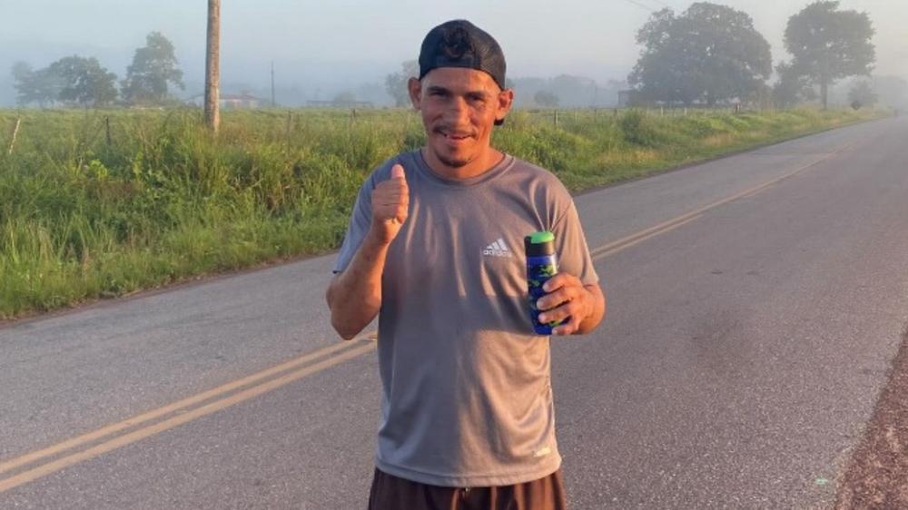 Drunk man in flip-flops joins 8km race & wins a medal