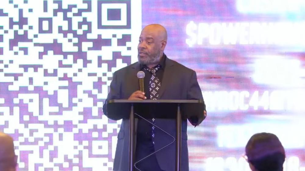 Pastor vows to make someone a “multi-millionaire” if they donate $10K in 90 seconds