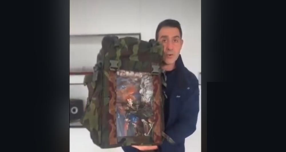 Vannacci: “Andrò in giro con i membri del mio nuovo partito nello zaino”