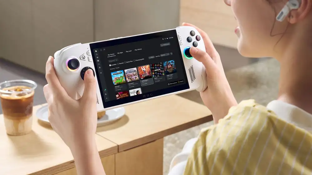 Xbox handheld revealed – ROG Xbox Ally to release in 2025