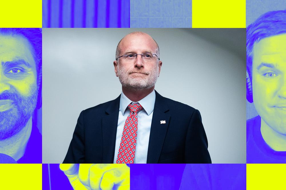 Brendan Carr is a dummy