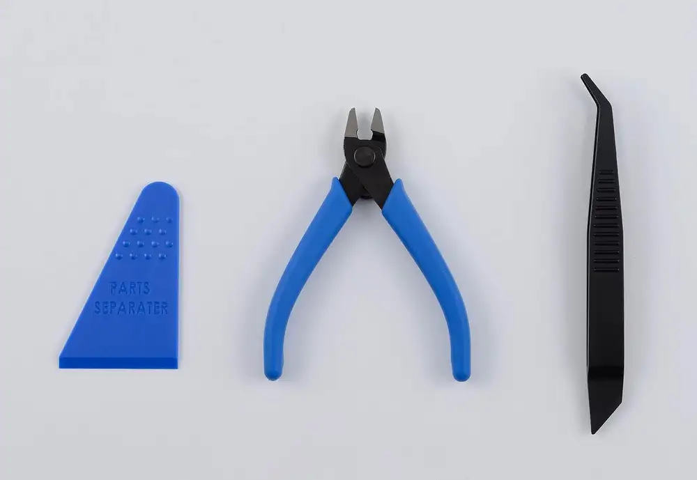 Che strumenti servono per assemblare un GUNPLA?