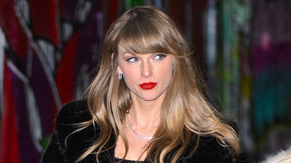 Taylor Swift Pays Off Bride Who Booked Maid Of Honor She Wanted