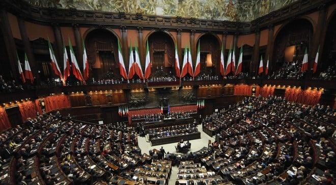 L'AI diventa Onorevole: in Parlamento aiuterà a scrivere le leggi