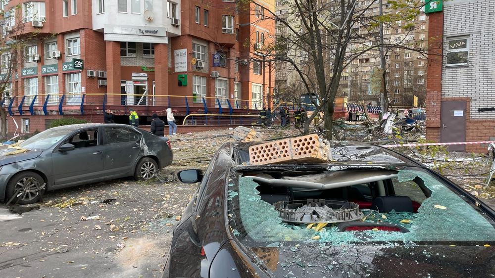 Russian attacks kill 9, injure 53 across Ukraine over past day