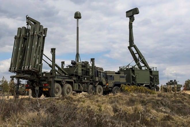 Difesa UK: Sky Sabre abbatte bersagli a Mach 2 grandi come una pallina