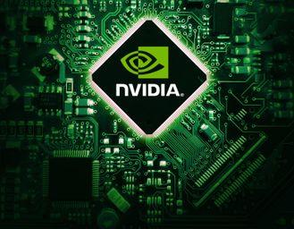 Nvidia liquida la minaccia Google: “I loro chip per l'IA? Noi siamo avanti di una generazione”