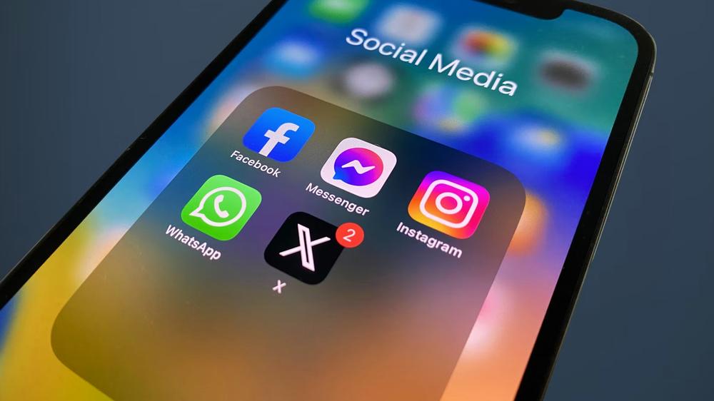 California passes law forcing social media platforms to delete your data if you leave