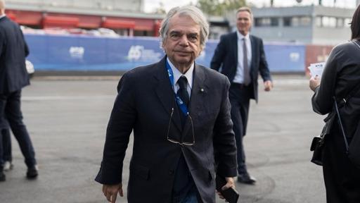 Cnel, Brunetta si alza lo stipendio da 250mila a 310mila euro all'anno. Opposizione all’attacco: “Vergogna”
