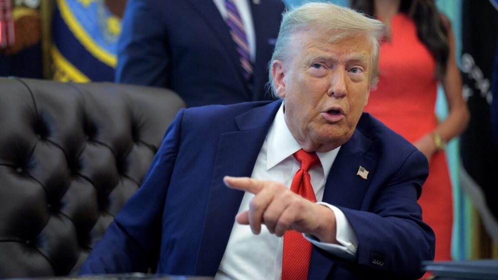 Trump tries to block state AI laws himself after Congress decided not to